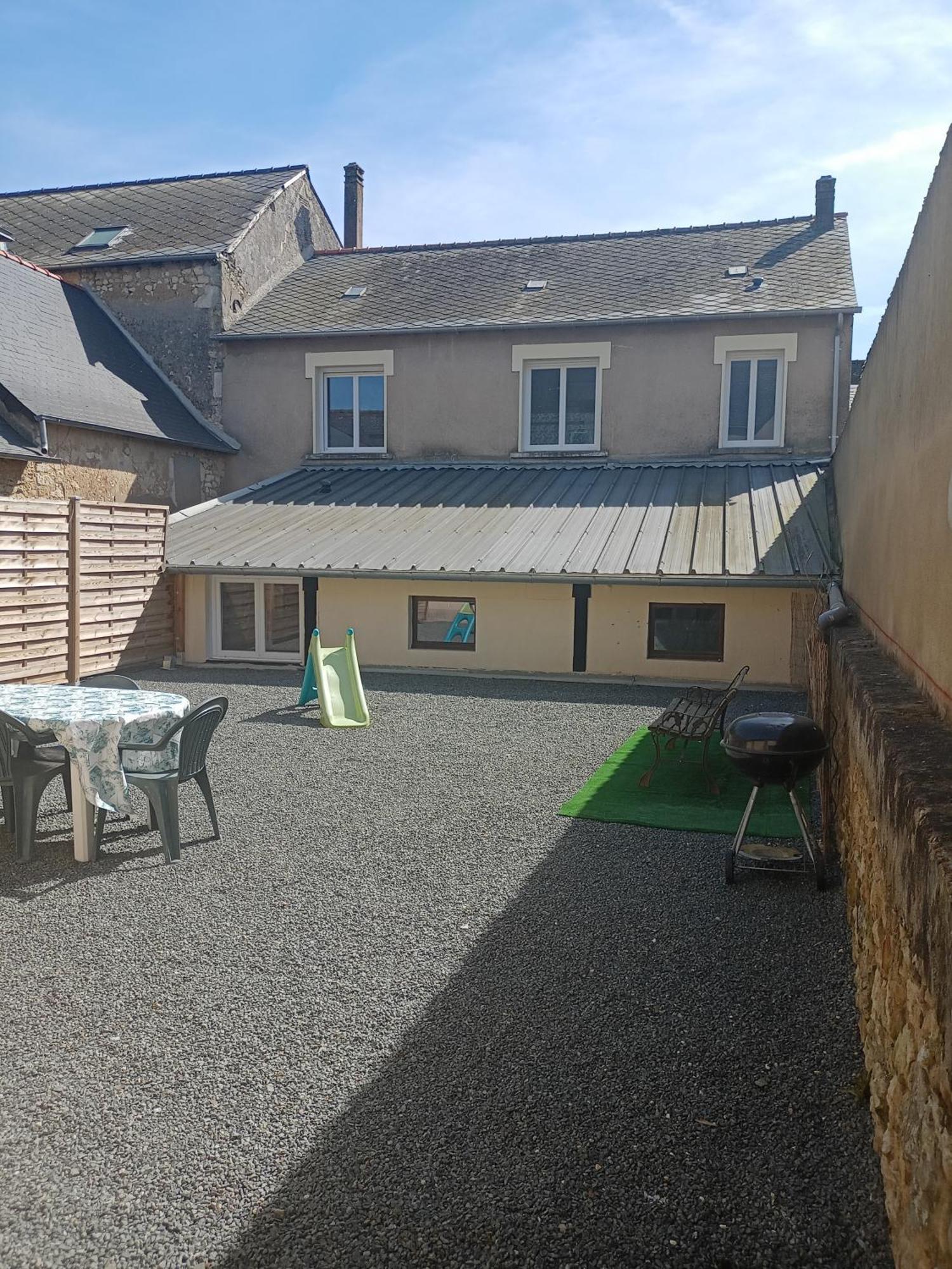 Appart 5 Personnes Noyen-sur-Sarthe Экстерьер фото